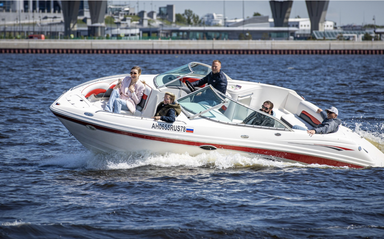 катер Chaparral 230ssi «Красный лис»